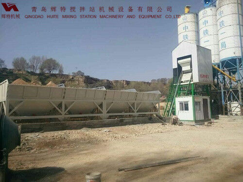 輝特?cái)嚢枵?0站采用計(jì)算機(jī)加儀表的控制系統(tǒng)，計(jì)算速度快