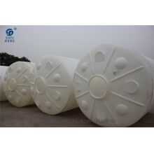 污水處理水箱-PE水箱。聚乙烯塑料儲(chǔ)罐