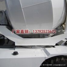 魯樽3方自動(dòng)上料式攪拌車2019年熱銷款