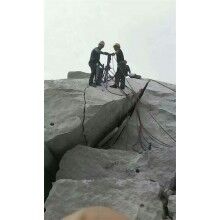 云南省開采石頭用液壓分裂機設(shè)備