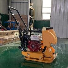 小型震動平板夯 汽油單向夯實(shí)機(jī) 震動夯土機(jī)