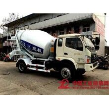 混凝土攪拌運(yùn)輸車3立方，液壓驅(qū)動(dòng)，風(fēng)冷式散熱器
